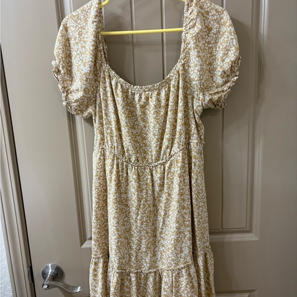 Rewind Floral Puff Sleeve Mini Dress in Cream - Picture 1 of 3